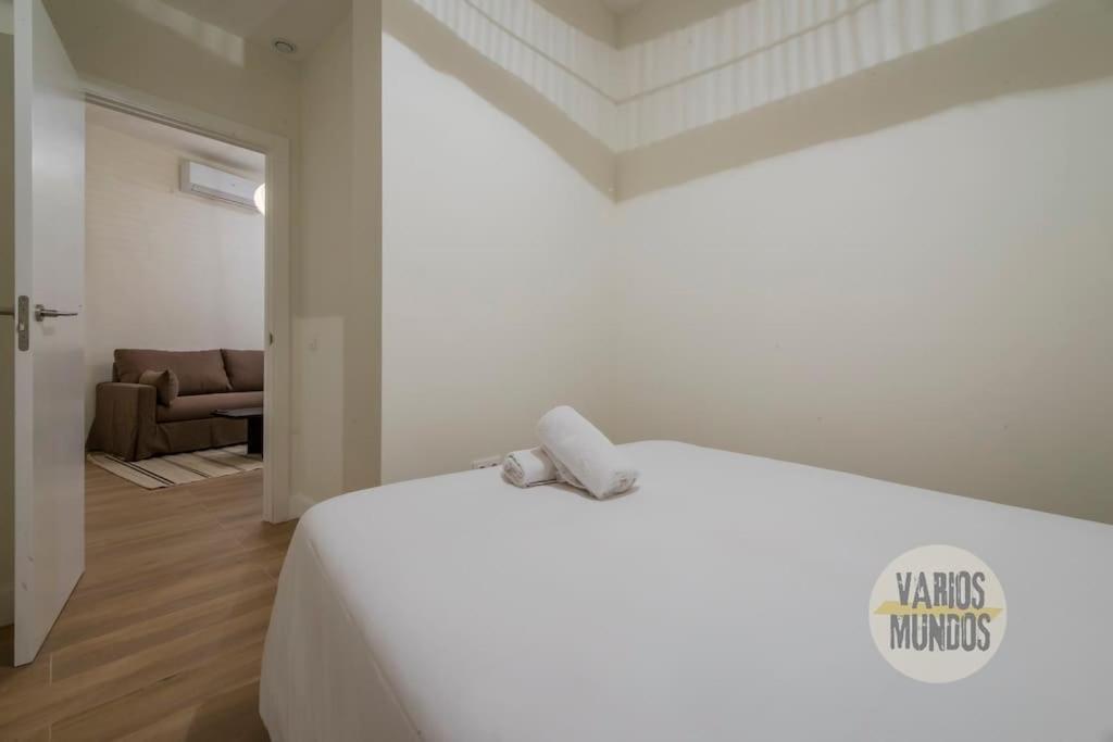 Cozy Y Centrico Apt Para 6Pax En Plaza Del Carmen E2 Madrid Exterior foto