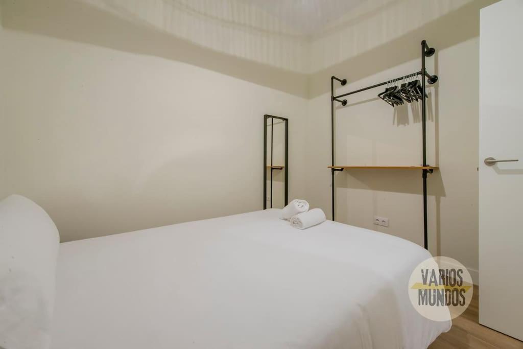 Cozy Y Centrico Apt Para 6Pax En Plaza Del Carmen E2 Madrid Exterior foto
