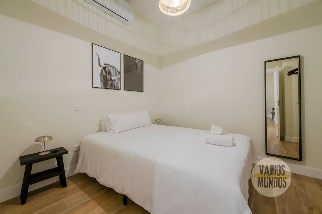 Cozy Y Centrico Apt Para 6Pax En Plaza Del Carmen E2 Madrid Exterior foto