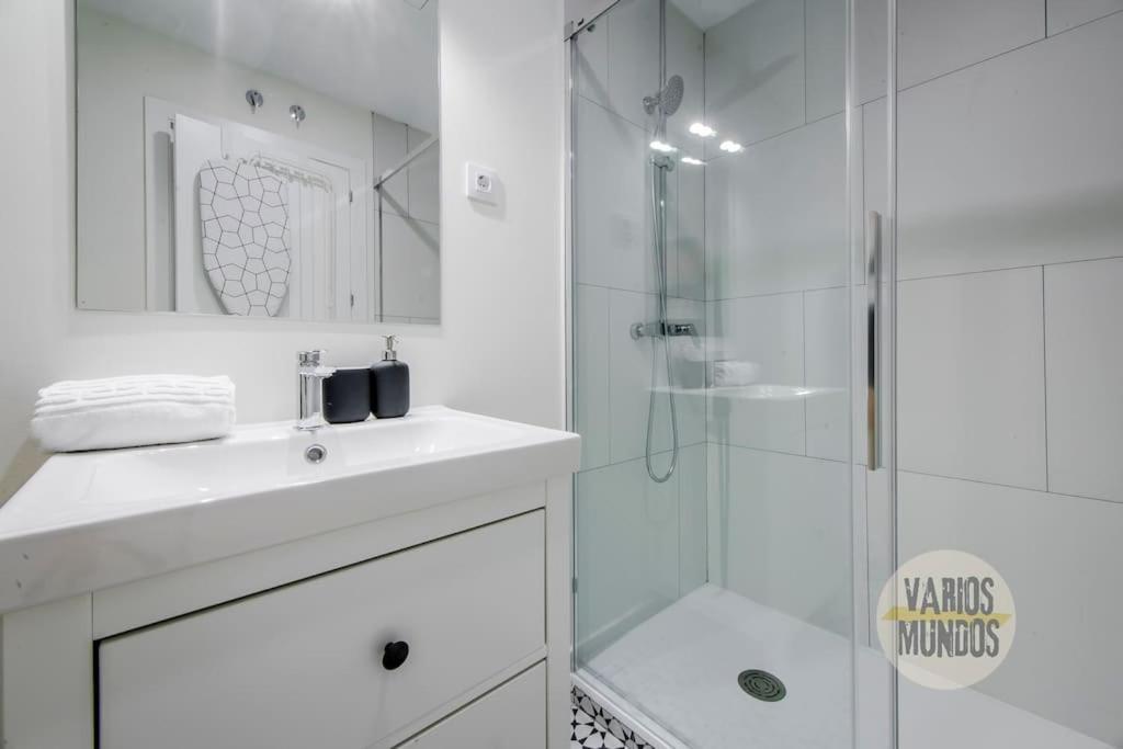 Cozy Y Centrico Apt Para 6Pax En Plaza Del Carmen E2 Madrid Exterior foto