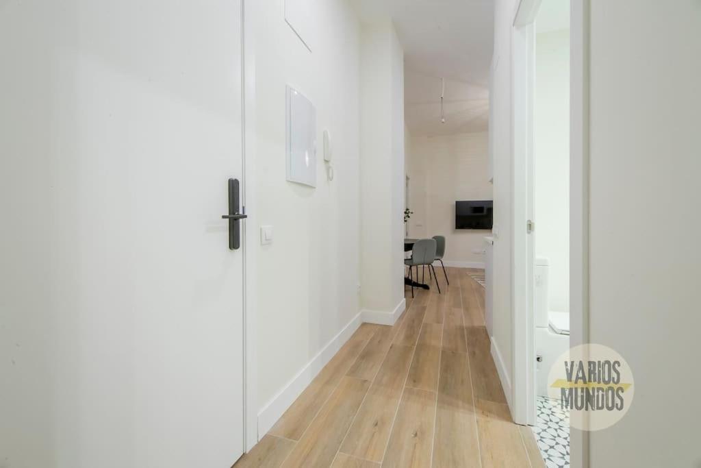 Cozy Y Centrico Apt Para 6Pax En Plaza Del Carmen E2 Madrid Exterior foto